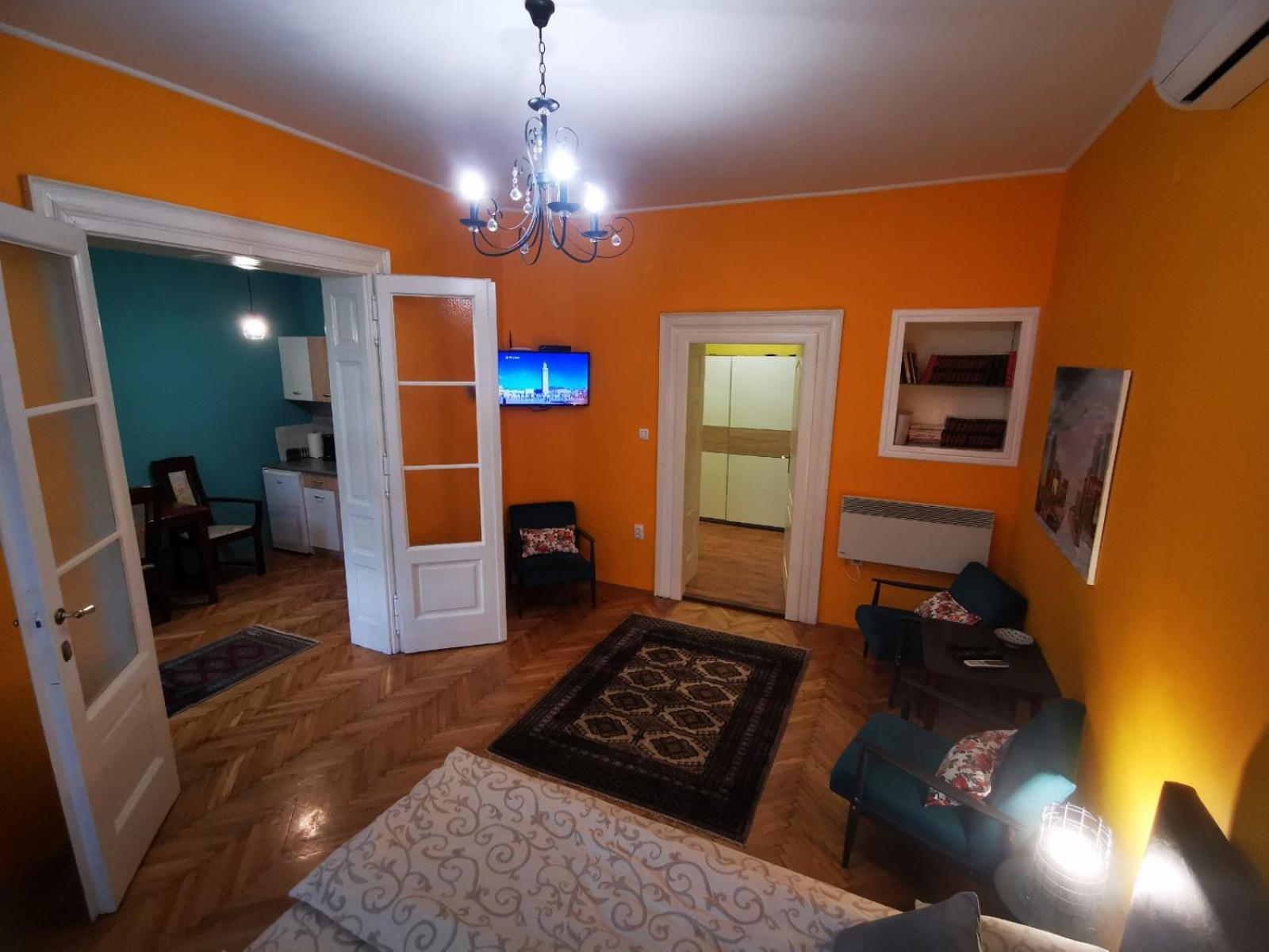 Sombor 19 Central Apartment Ngoại thất bức ảnh